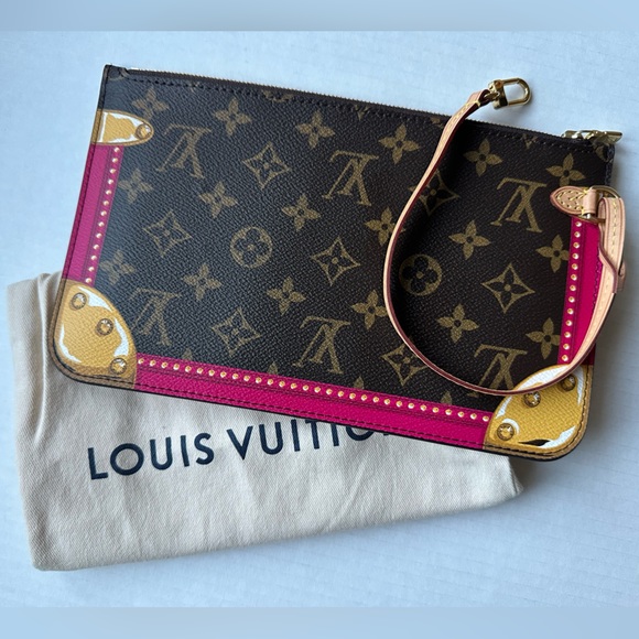 Louis Vuitton Pochette Monogram Tromp L'oeil Screen LIMITED EDITION SUMMER TRUNK - Picture 1 of 14